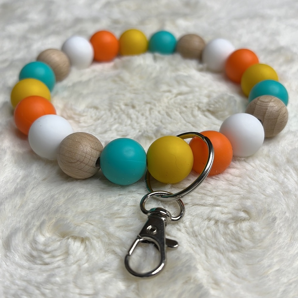 #149. Handmade Silicone bead wristlet. Made with bpa free 15mm silicone beads. - Picture 3 of 3